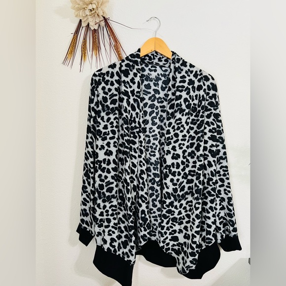 NY&CO Soho Animal Leopard Print Flyaway Jacket Size Medium NWT - Picture 2 of 8